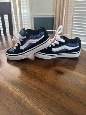 Vans Kids Old Skool Sneakers in Blue Checkerboard and Black